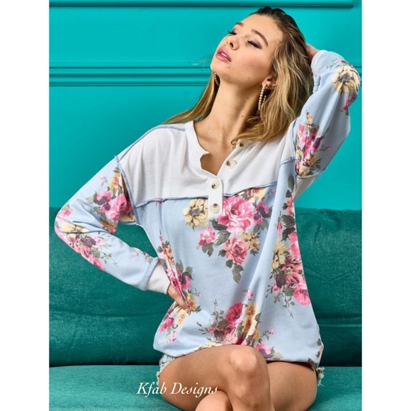 ❤️LAST ONE! Floral Contrast Print French Terry Super Soft Henley - Picture 2 of 13